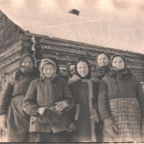 Засухинская бригада по подбору льна колхоза "Заветы Ленина", 1965 год